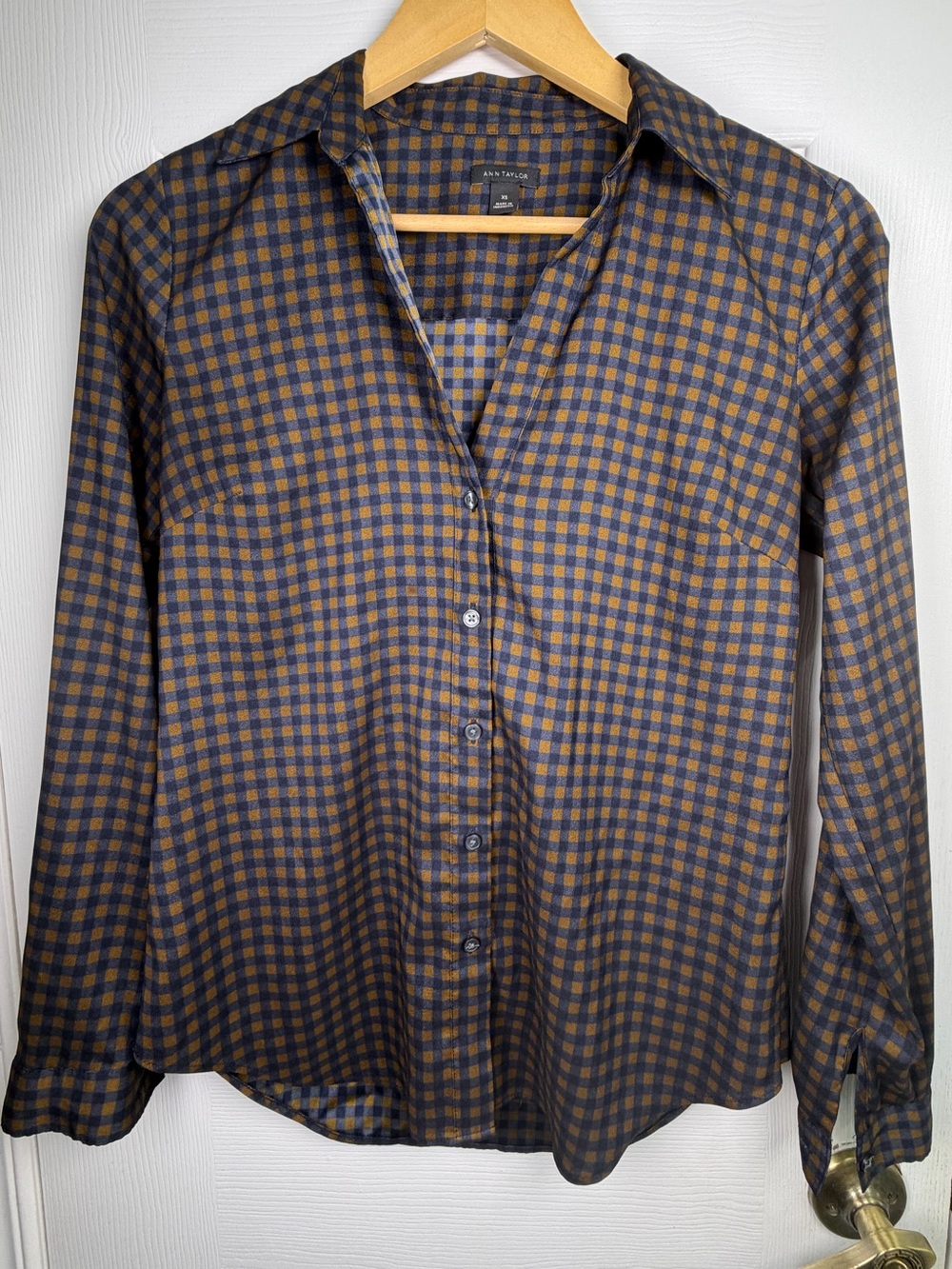 Ann Taylor Navy Brown Check Button Down Shirt Women's XS Office Business Classic
